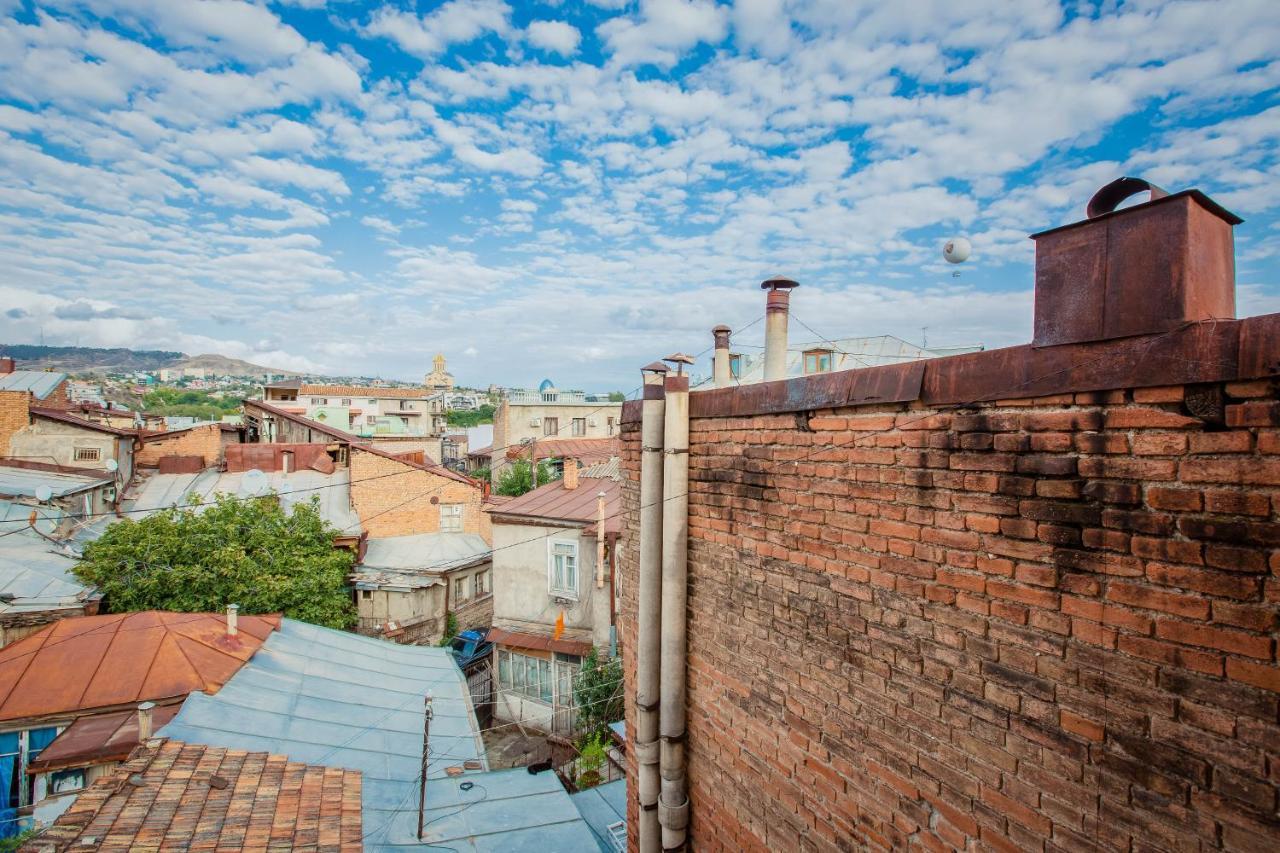 Central Gate Hotel In Heart Of Tbilisi Exterior photo