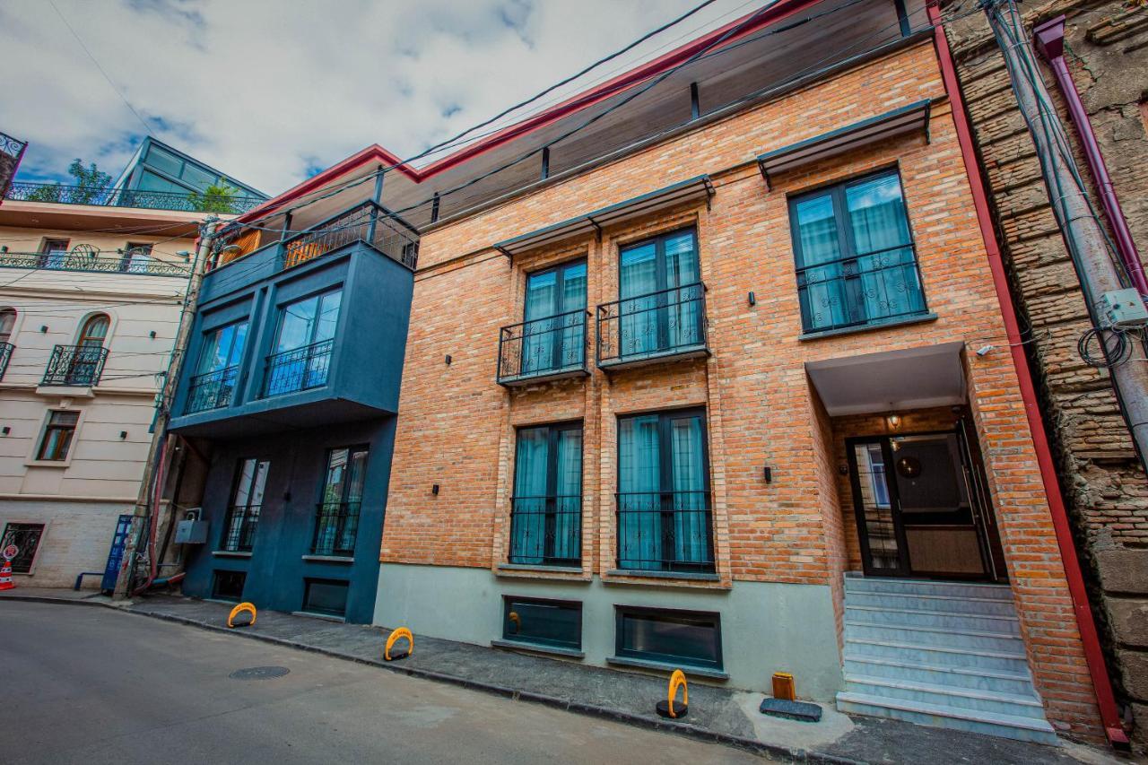 Central Gate Hotel In Heart Of Tbilisi Exterior photo